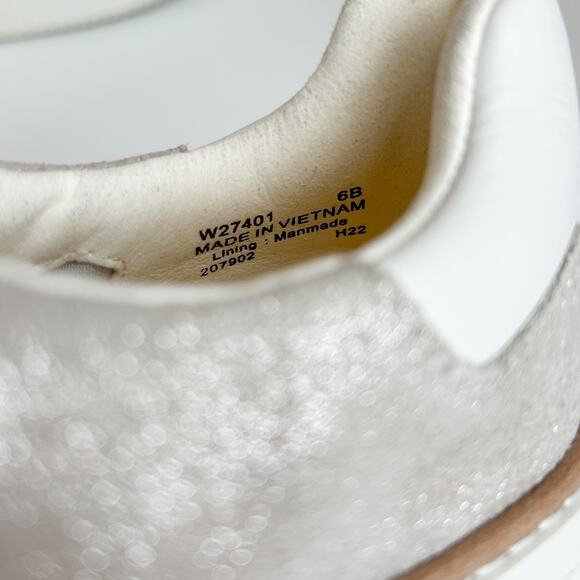 NEW* Cole Haan Women's Grandpro TopSpin Sneaker in Size 6 Metallic Gold $160 - Picture 7 of 7